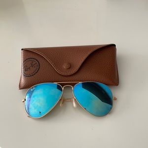 RAY-BAN AVIATOR SUNGLASSES